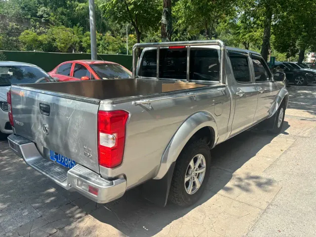 Dongfeng Ruiqi — Фото автомобиля 7