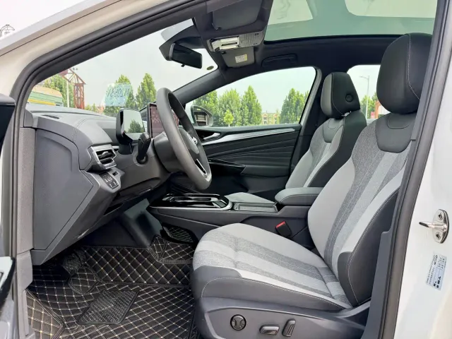 Volkswagen ID.4 Crozz — Фото автомобиля 4