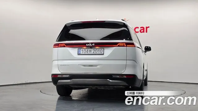 Kia Carnival 4th Gen — Фото автомобиля 4