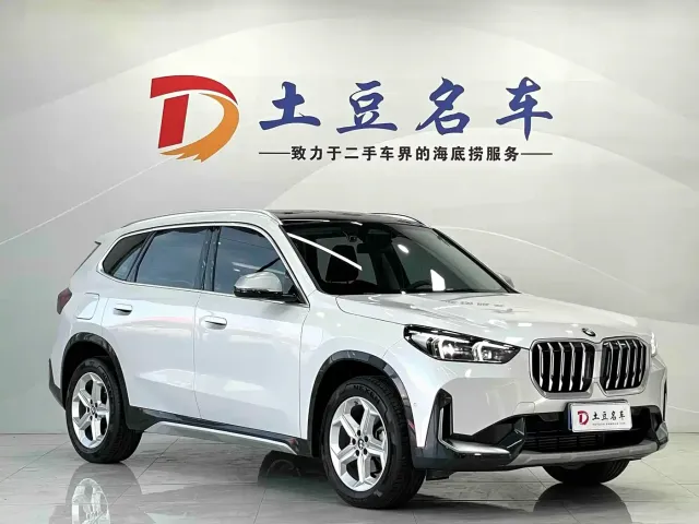 BMW X1 — Фото автомобиля 3