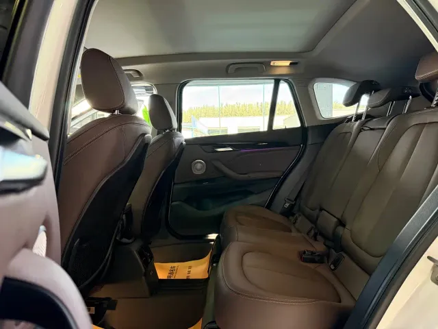 BMW X1 — Фото автомобиля 10