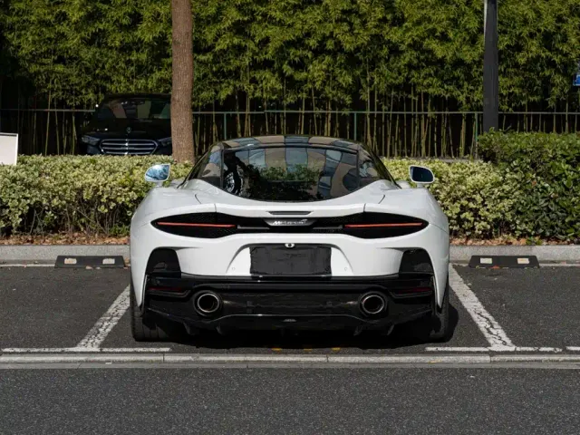 McLaren GT — Фото автомобиля 5