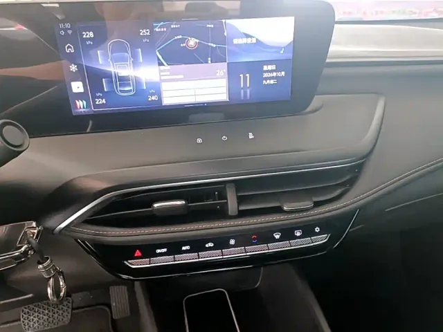 Buick Verano — Фото автомобиля 12