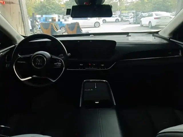 Buick LaCrosse — Фото автомобиля 9