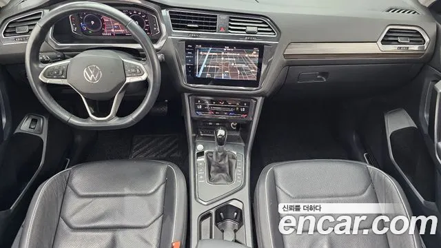 Volkswagen Tiguan — Фото автомобиля 7