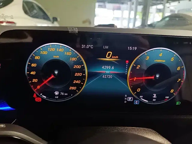 Mercedes-Benz A-Class — Фото автомобиля 11
