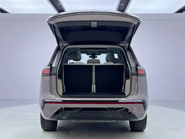 Volkswagen Teramont — Фото автомобиля 9