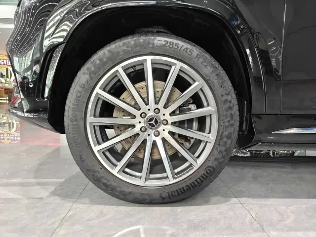 Mercedes-Benz GLS-Class — Фото автомобиля 4