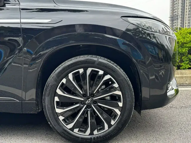 Chery Tiggo 9 — Фото автомобиля 21