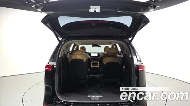 Kia Carnival 4th Gen — Фото автомобиля 26