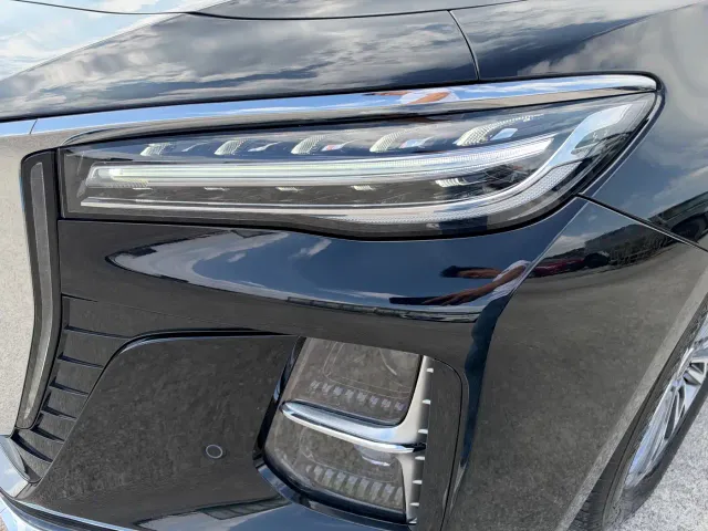 Hongqi H5 — Фото автомобиля 19