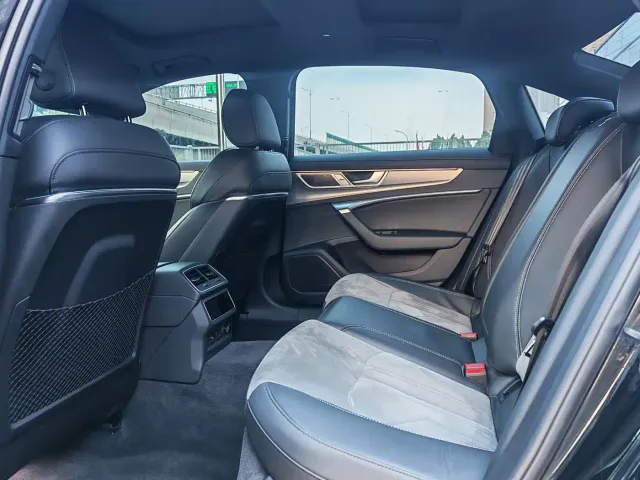 Audi A6L — Фото автомобиля 7