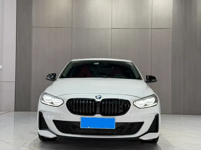 BMW 1 Series — Фото автомобиля 2