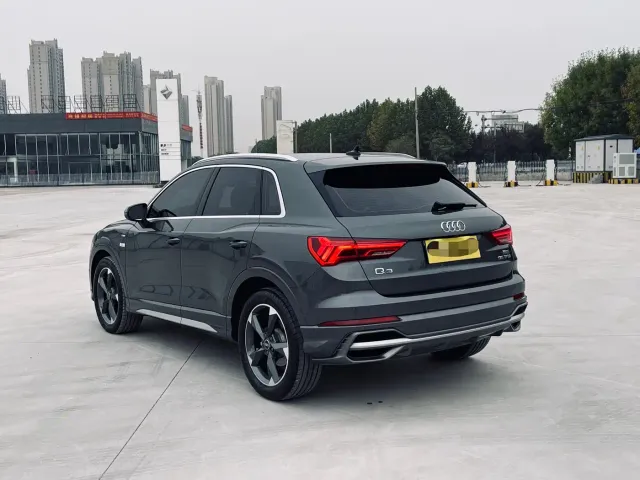 Audi Q3 — Фото автомобиля 6
