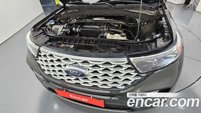 Ford Explorer Generation 6 — Фото автомобиля 5