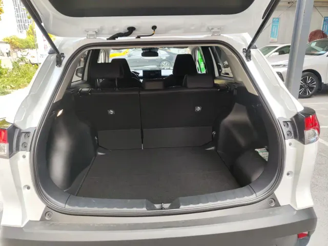 Toyota Corolla Cross 2024 2.0L Smart Hybrid Dual Engine Pioneer Edition — Фото автомобиля 11