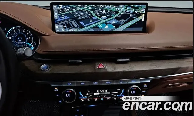 Genesis G80 Бензин 2.5 турбо AWD — Фото автомобиля 14