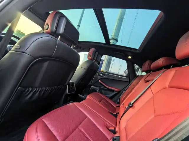 Porsche Macan — Фото автомобиля 9