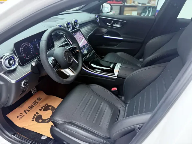 Mercedes-Benz C-Class — Фото автомобиля 5