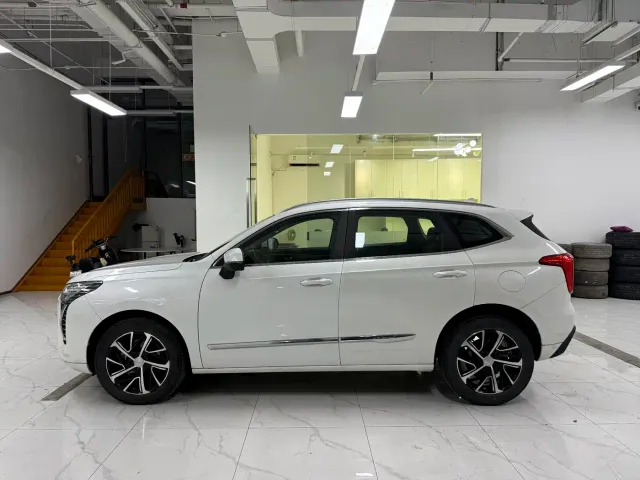 Haval Jolion — Фото автомобиля 3