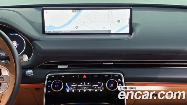 Genesis GV80 — Фото автомобиля 20