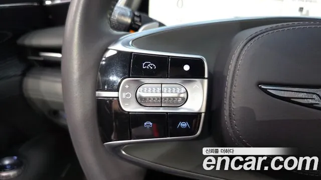 Genesis G90 — Фото автомобиля 26
