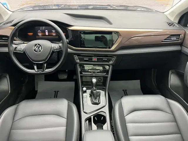 Volkswagen Tharu — Фото автомобиля 9