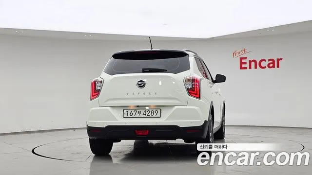 KG_Mobility_Ssangyong TIBOLI Very New Tivoli Бензин 1.5 2WD — Фото автомобиля 4
