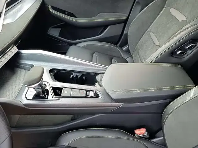 Geely Xingrui — Фото автомобиля 20