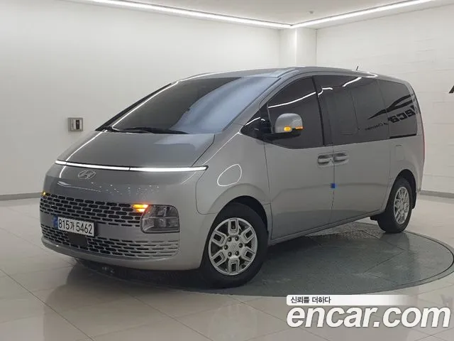 Hyundai Staria — Фото автомобиля 2