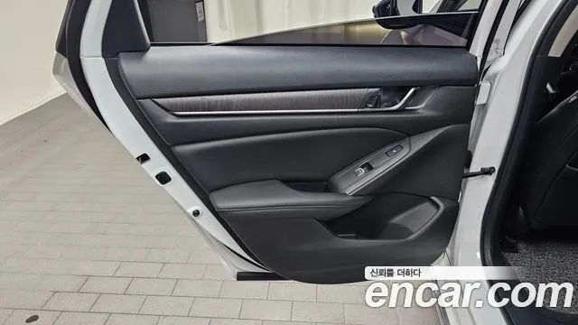 Honda Accord Accord 10 поколение 1.5 Turbo — Фото автомобиля 22
