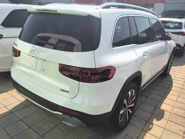 Mercedes-Benz GLB-Class — Фото автомобиля 6