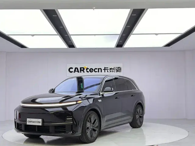 Фотография автомобиля — Li Auto L7