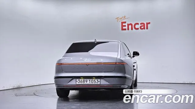 Hyundai Grandeur GN7 — Фото автомобиля 4