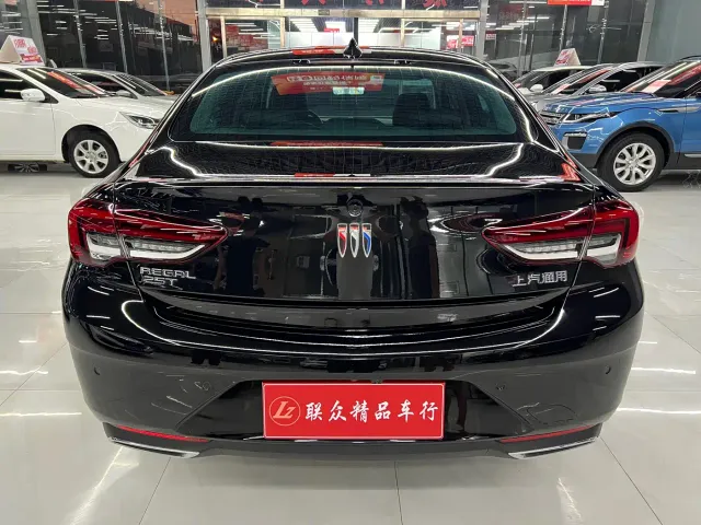 Buick Regal — Фото автомобиля 5