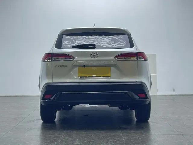 Toyota Frontlander — Фото автомобиля 5