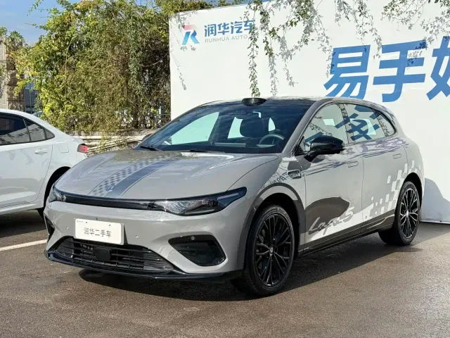 Фотография автомобиля — Leapmotor Lafa 5