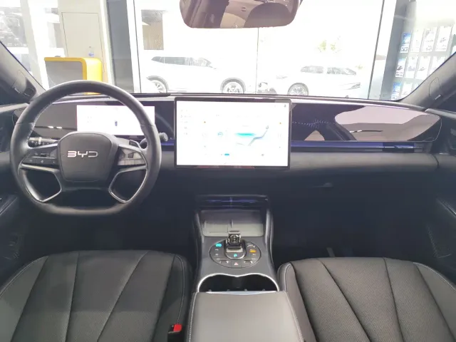 BYD Seal — Фото автомобиля 8