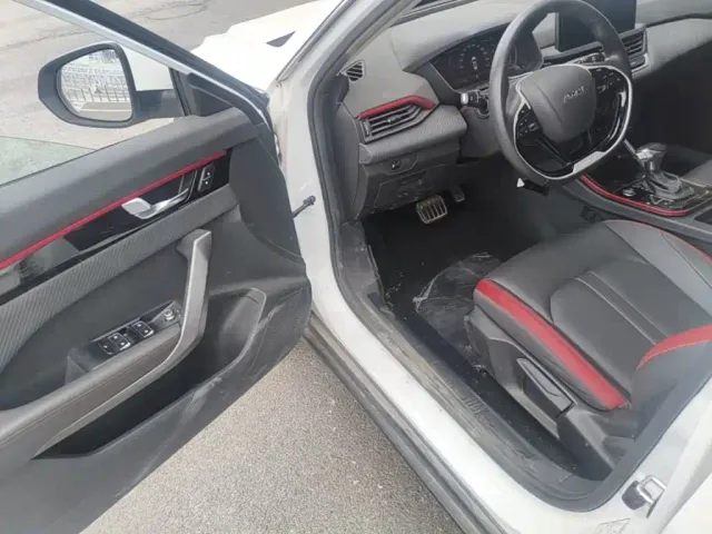 Dongfeng Yixuan GS — Фото автомобиля 15