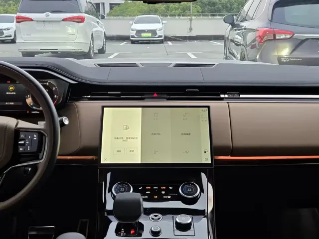 Land Rover Range Rover Sport — Фото автомобиля 9