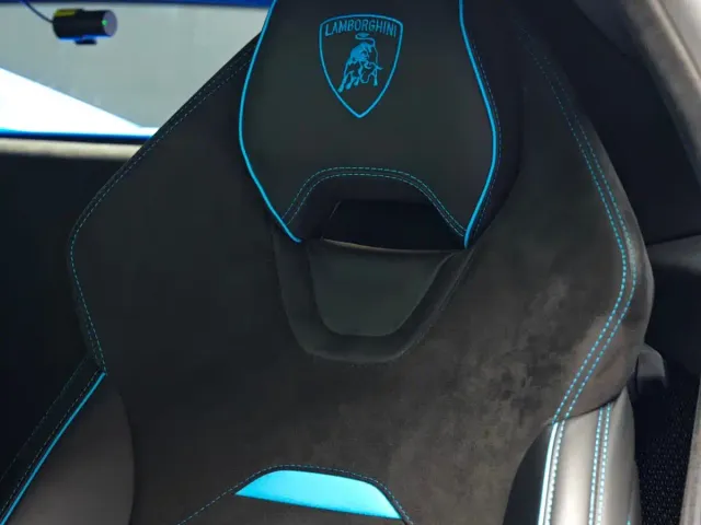 Lamborghini Huracan — Фото автомобиля 25
