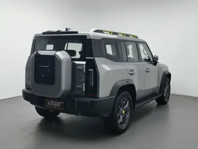 Jetour T2 — Фото автомобиля 2