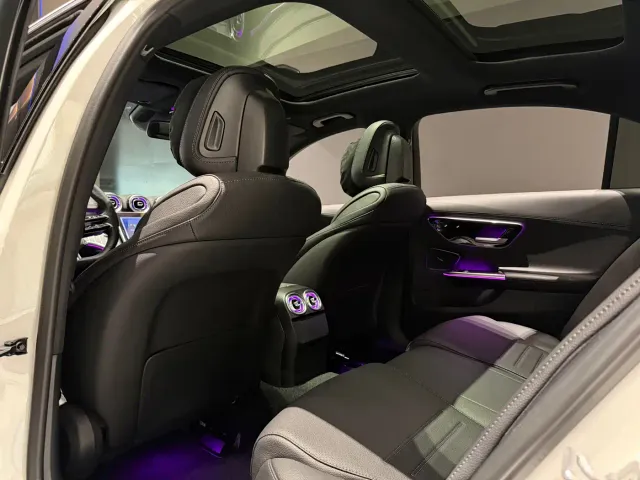 Mercedes-Benz C-Class — Фото автомобиля 9