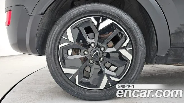 Kia Niro — Фото автомобиля 5