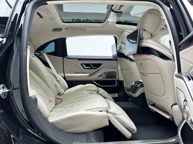 Mercedes-Benz Maybach S-Class — Фото автомобиля 26