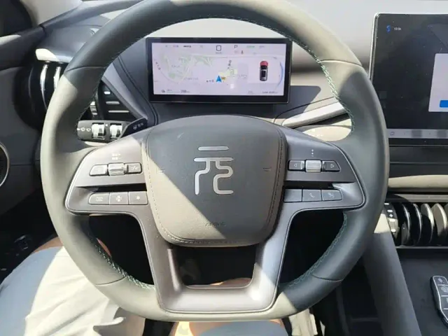 BYD Yuan PLUS — Фото автомобиля 10
