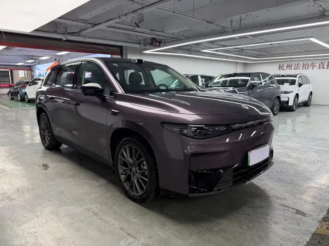 Leapmotor C10 — Фото автомобиля 3