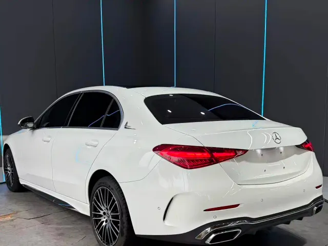 Mercedes-Benz C-Class — Фото автомобиля 8
