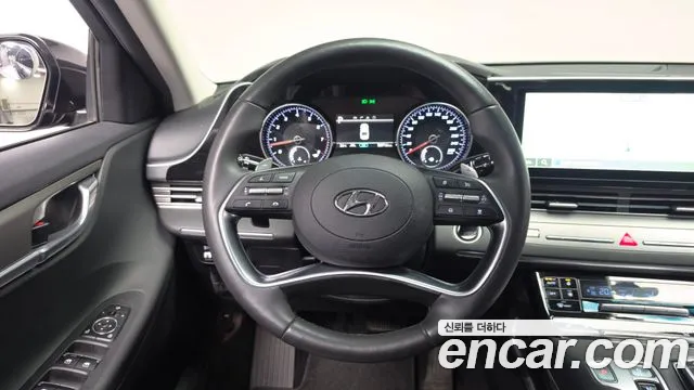 Hyundai Grandeur Новый Grandeur IG 3.0 LPi (Для проката) — Фото автомобиля 11