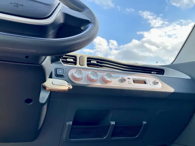 Wuling Hongguang Mini EV — Фото автомобиля 15